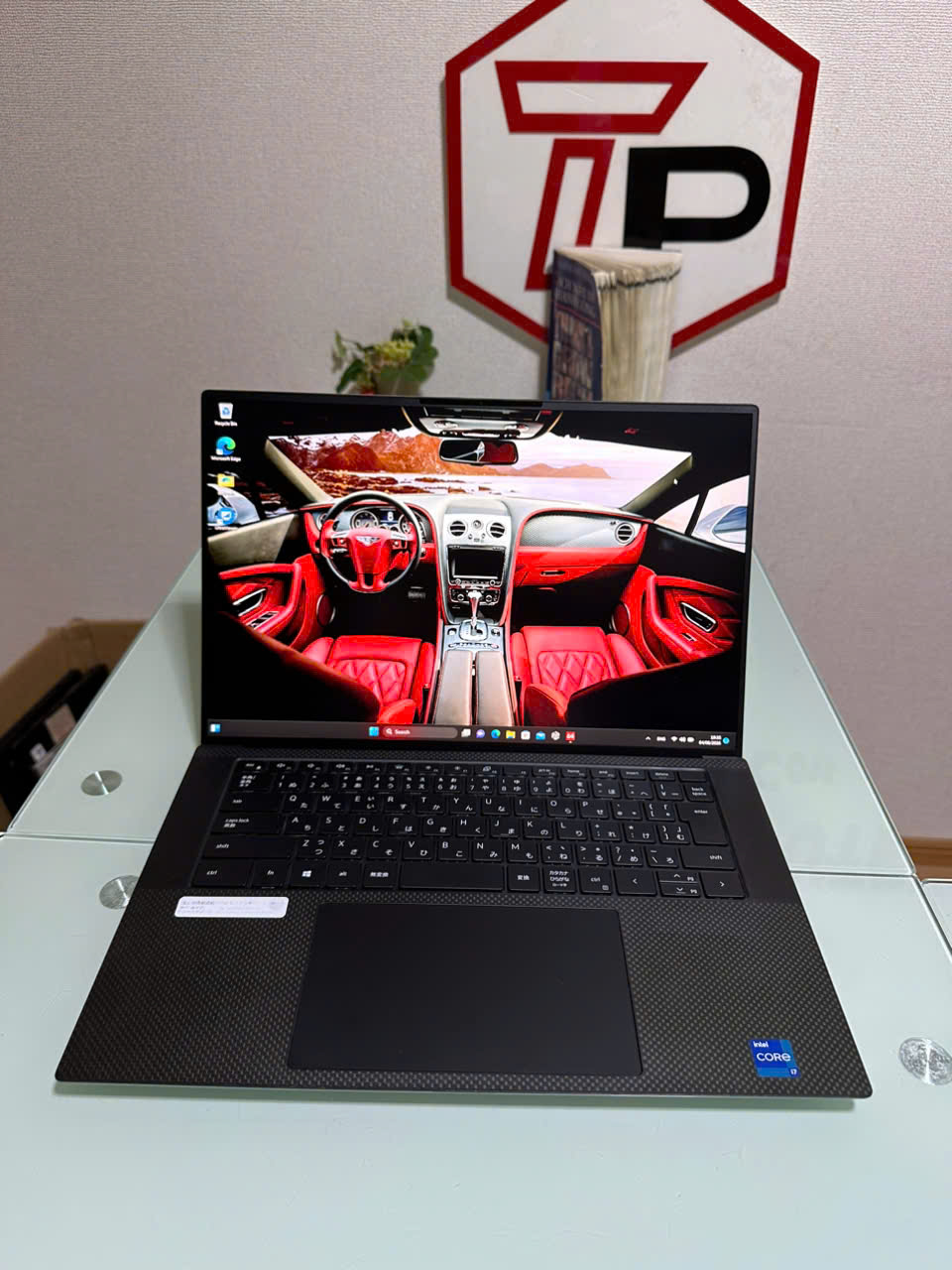 Dell Precision 5560 /  i7-11800H (up to 4.60Ghz | 8 nhân 16 luồng) / RAM 32GB / SSD 512GB /NVIDIA T1200 4GB / 15.6 inch FHD+ IPS(1920x1200)