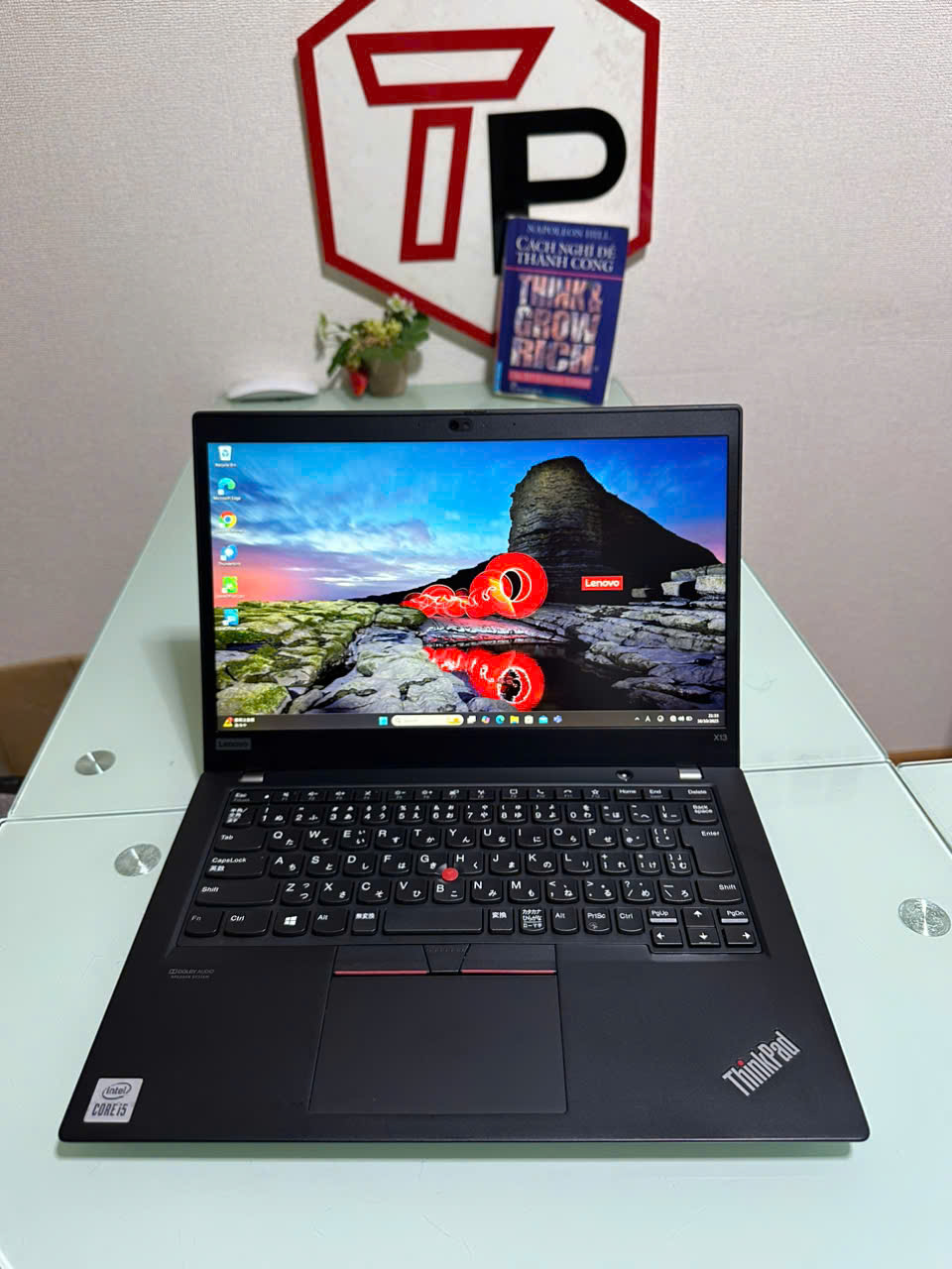 Lenovo Thinkpad X13 Gen 1/ i5-10210U (up to 4.20Ghz | 4 nhân 8 luồng) / RAM 8GB / SSD 256GB / 13.3 inch FHD IPS (1920x1080)