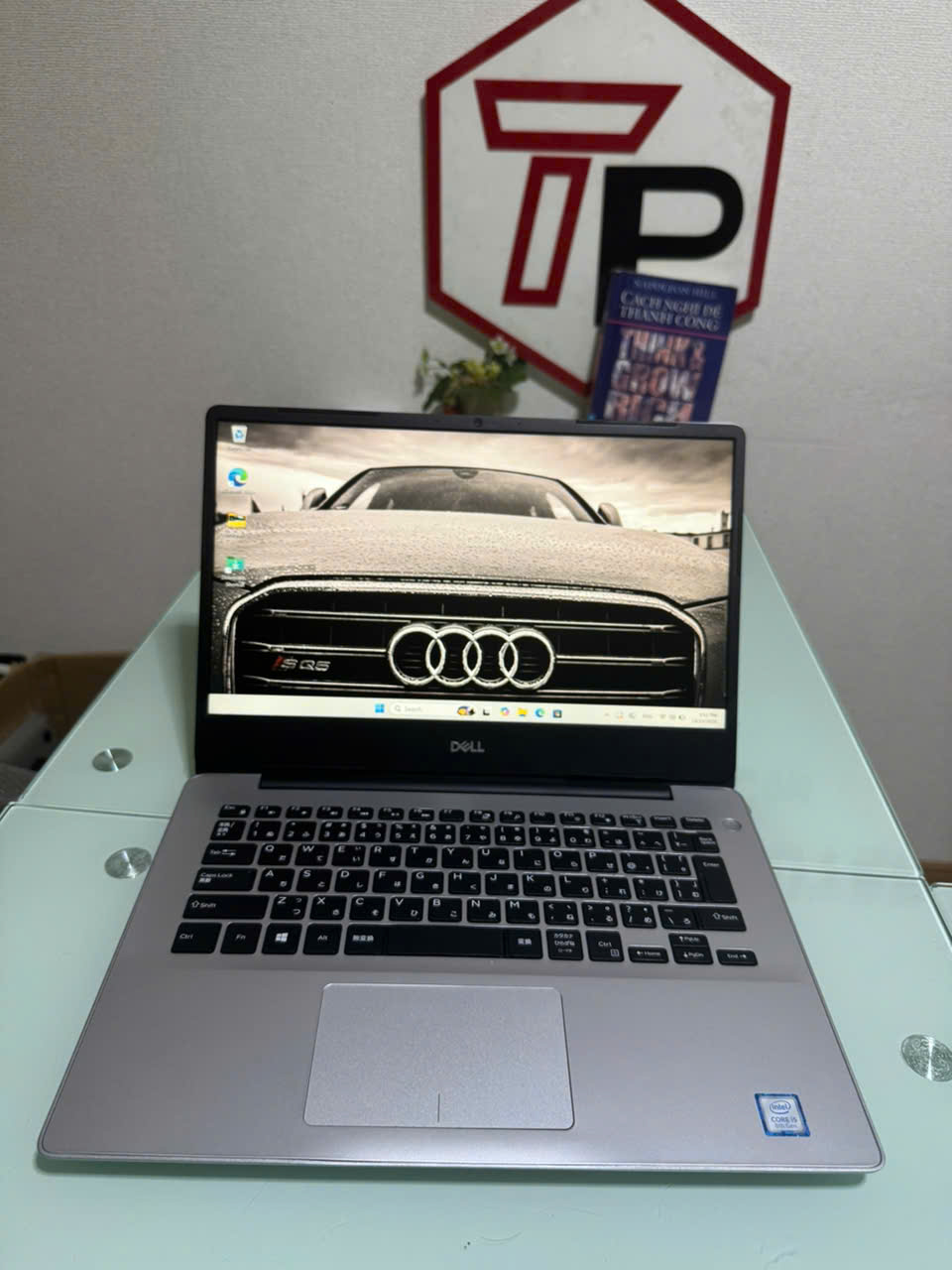 Dell Inspiron 5480 / Core i5-8265U (up to 3.90Ghz | 4 nhân 8 luồng) / RAM 8GB / SSD 256GB / 14 inch FHD IPS (1920x1080)