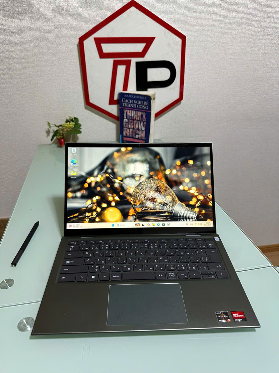 Dell Inspiron 7415 2in1 / AMD Ryzen 5 5500U (up to 4.0Ghz | 6 nhân 12 luồng) / RAM 8GB/ SSD 256GB/ 14 inch FHD IPS cảm ứng gập 360 độ (1920x1080)