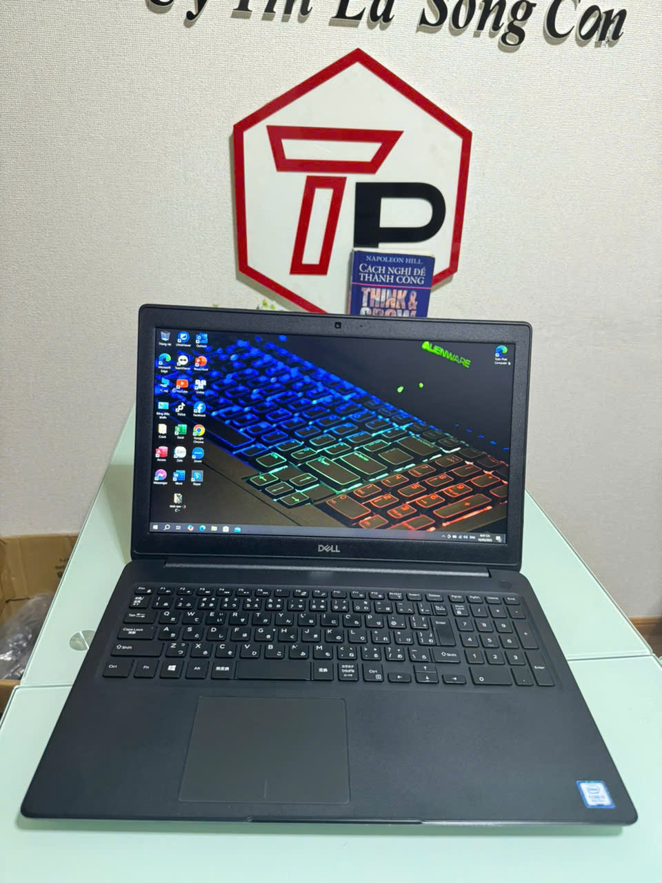 Dell Latitude 3500 / i5-8265U (up to 3.90Ghz | 4 nhân 8 luồng) / RAM 16GB / SSD 512GB / 15.6 inch FHD(1920x1080)