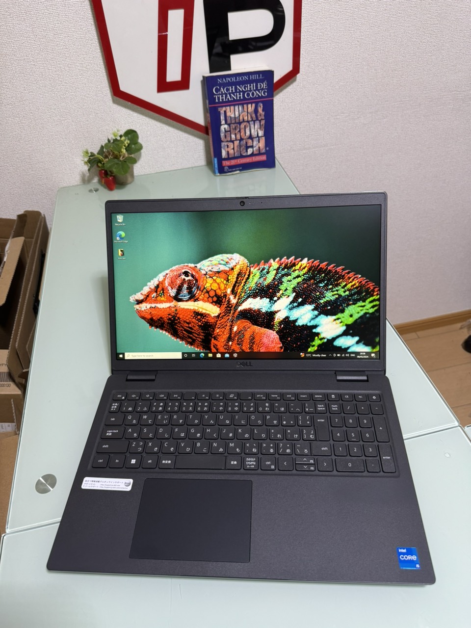 Dell Latitude 3520 / Core i5-1145G7 (up to 4.40Ghz | 4 nhân 8 luồng) / RAM 16GB / SSD 256GB / 15.6 inch FHD IPS(1920x1080)