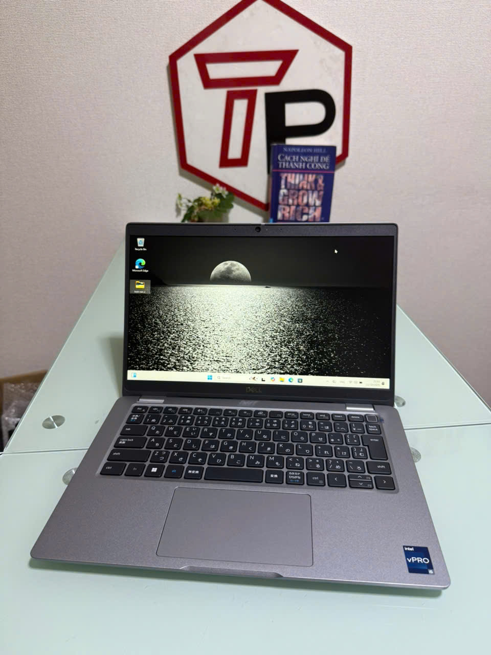 Dell Latitude 5340 (2023) / i5-1335U (up to 4.60Ghz | 10 nhân 12 luồng) / RAM 16GB / SSD 256GB / 13.3 inch FHD IPS (1920x1080)