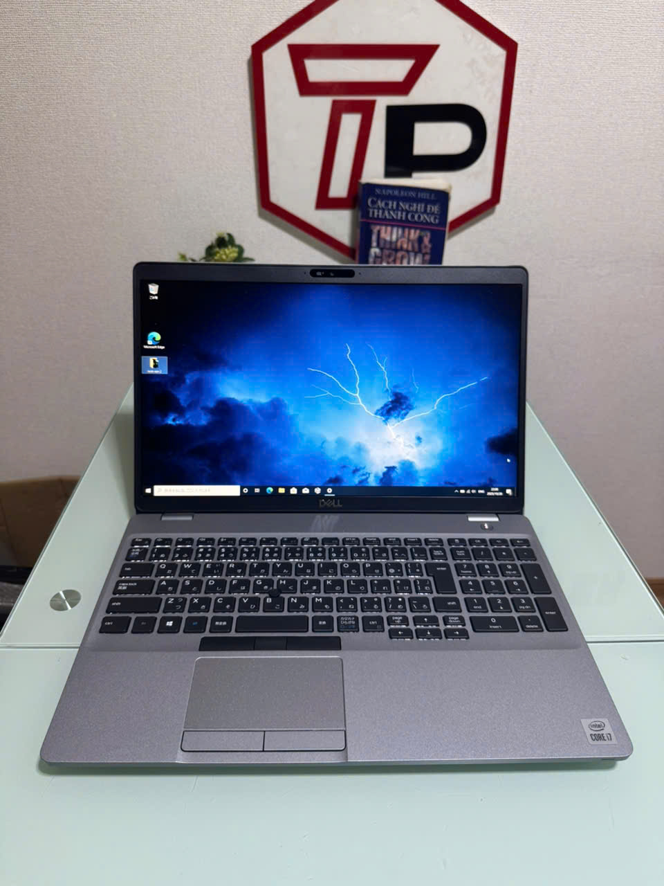 Dell Latitude 5511 / Core i7-10850H (up to 5.1Ghz | 6 nhân 12 luồng) / RAM 16GB / SSD 512GB / NVIDIA MX250 / 15.6 inch FHD IPS(1920x1080)