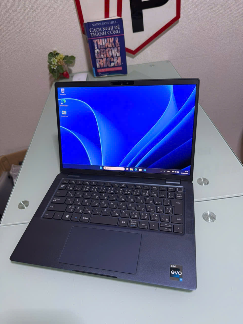 Dell Latitude 7340 (2023) / i7-1365U (up to 5.2Ghz | 10 nhân 12 luồng) / RAM 16GB / SSD 512GB / 13.3 inch FHD+ IPS (1920x1200)
