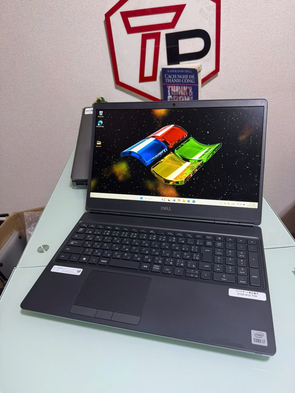 Dell Precision 7550 / i7-10750H (up to 5.0Ghz | 6 nhân 12 luồng) / RAM 16GB / SSD 512GB /Quadro T1000/ 15.6 inch FHD IPS(1920x1080)  