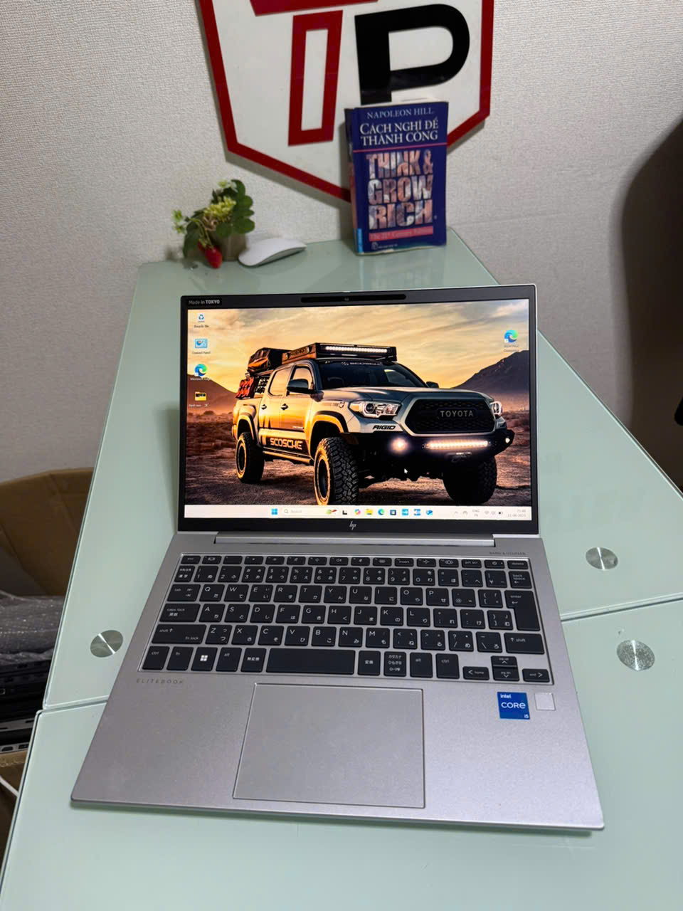 HP EliteBook 830G10 / Core i5-1335U (up to 4.60Ghz | 10 nhân 12 luồng) / RAM 16GB/ SSD 256GB/ 13.3 inch FHD+ IPS (1920x1200)