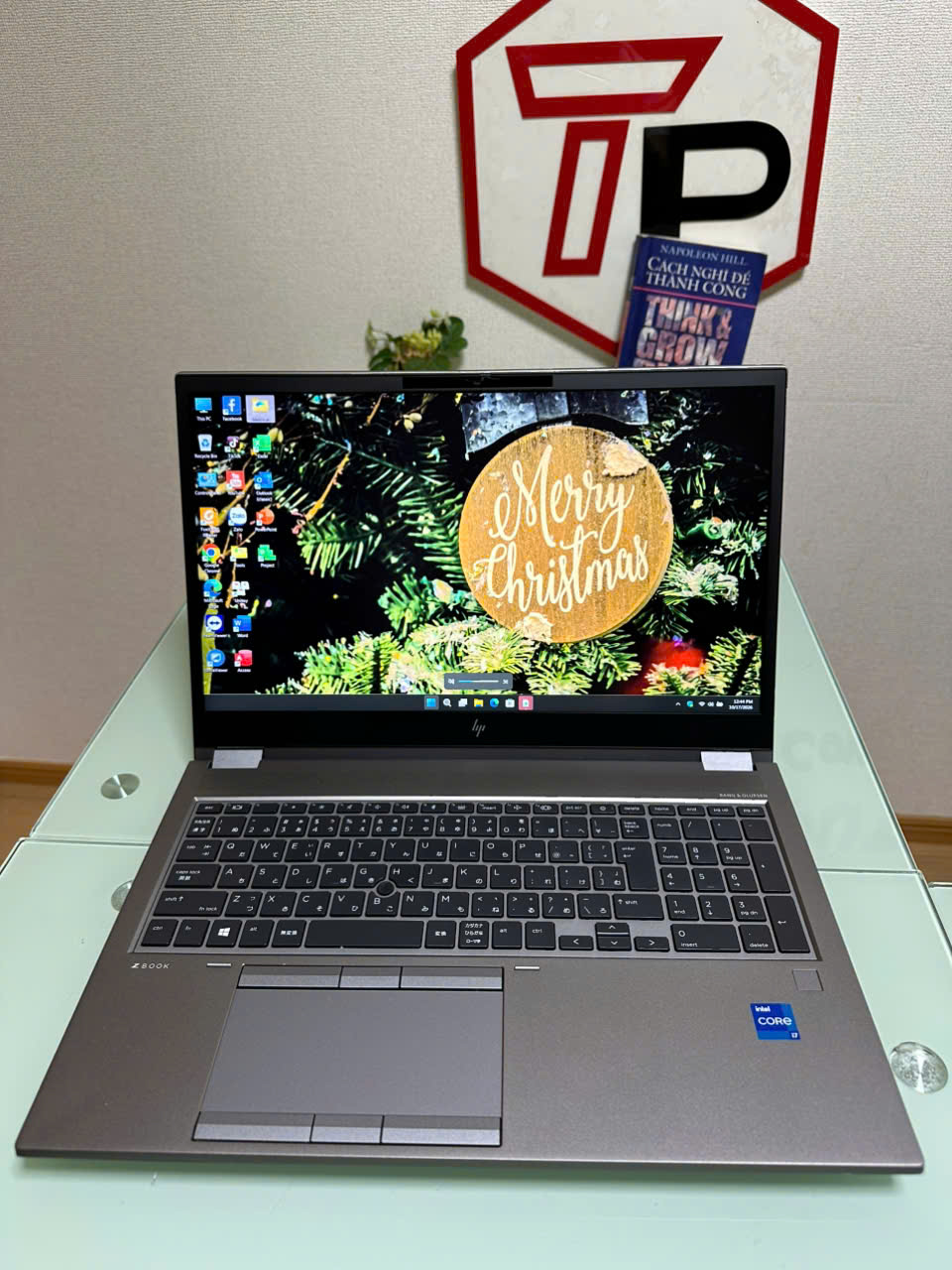 HP Zbook Fury 15G8 / i7-11800H (up to 4.60Ghz | 8 nhân 16 luồng) / RAM 16GB / SSD 512GB / NVIDIA T1200 / 15.6 inch FHD IPS(1920x1080)