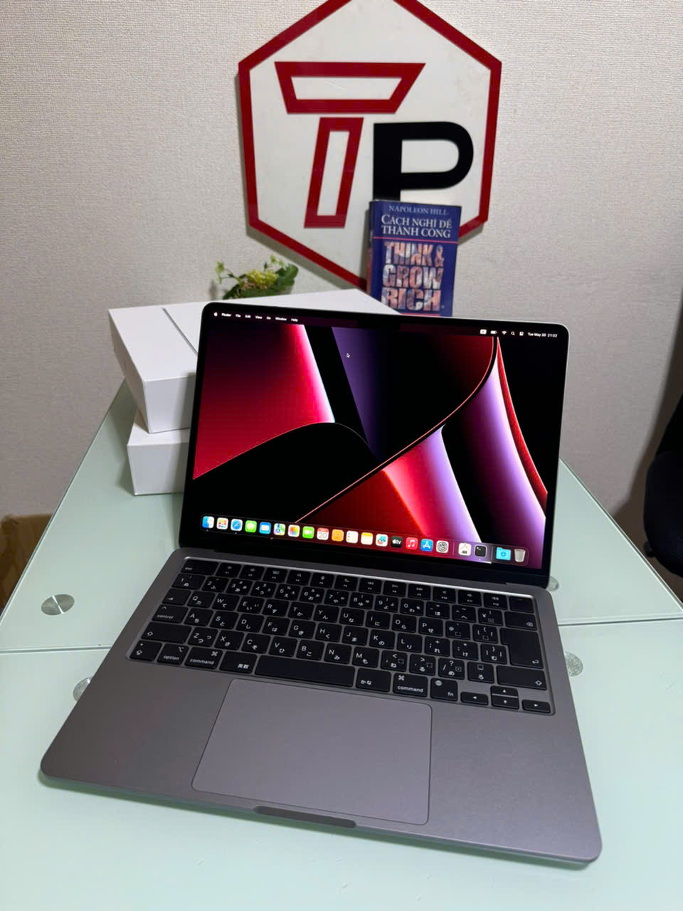 Macbook Air 2022 Grey FullBox  / Apple M2 / RAM 8GB / SSD 256GB / 13.6 inch 2k (2560x1664)