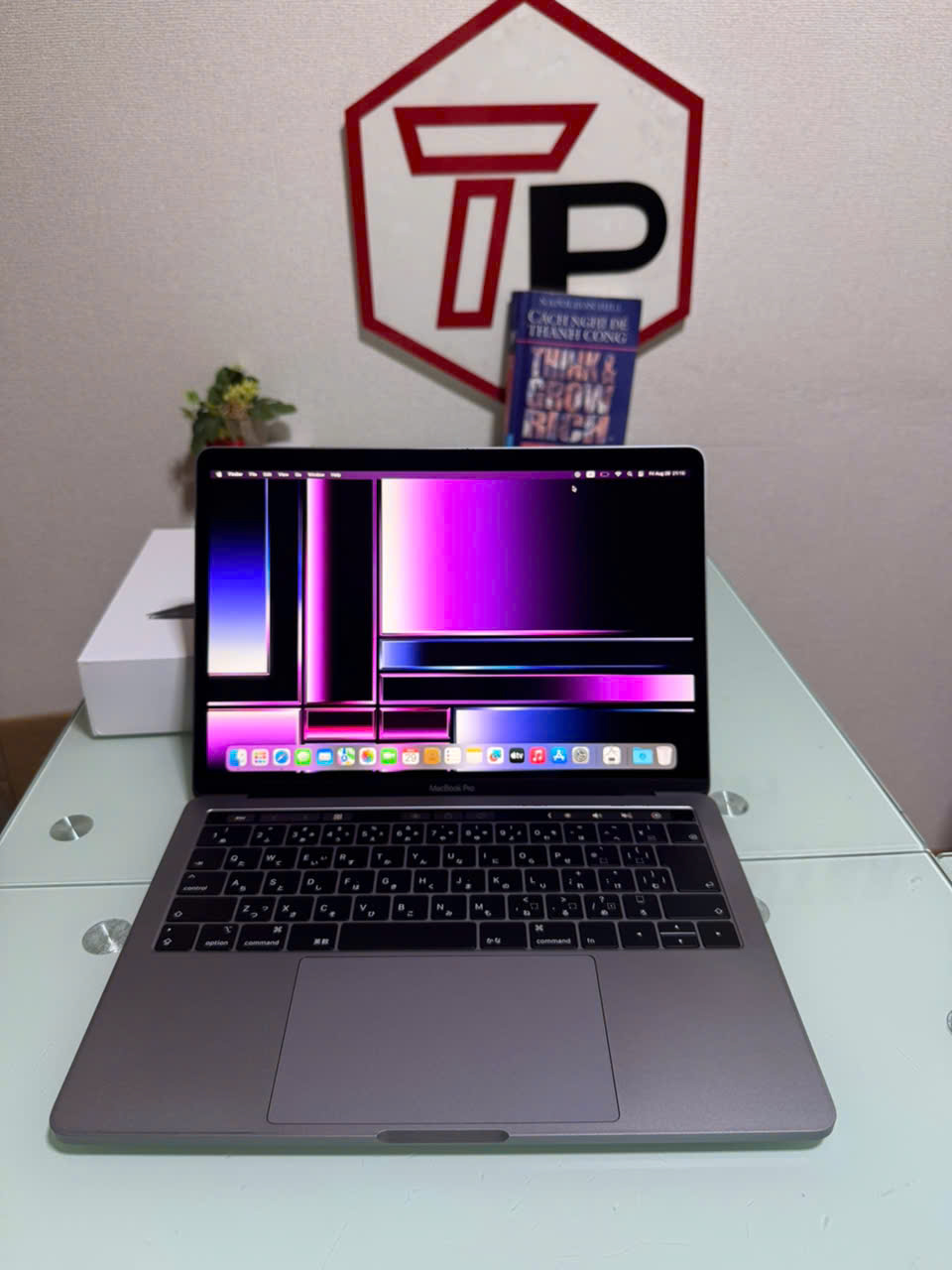 Macbook Pro 2019 Grey FullBox / Core i5 / RAM 8GB / SSD 256GB / 13.3 inch 2k (2560x1600)