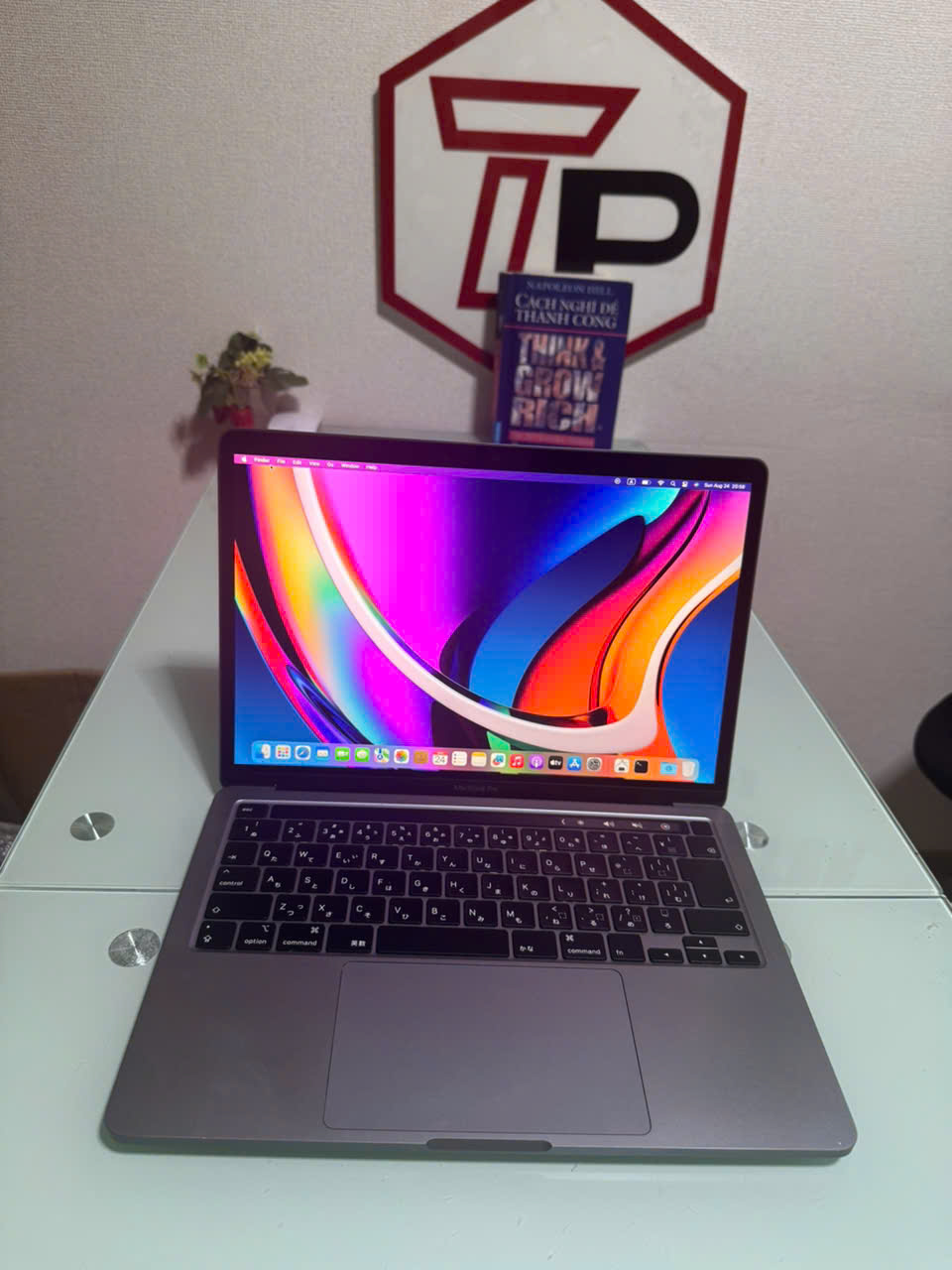 Macbook Pro 2020 Grey / Core i5 / RAM 16GB / SSD 512GB / 13.3 inch 2k (2560x1600)  