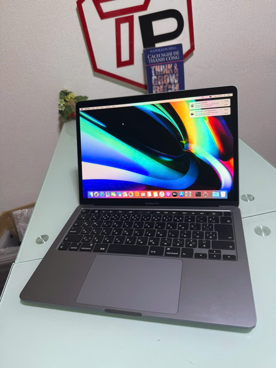 Macbook Pro 2020 Grey / Core i7 / RAM 16GB / SSD 1TB / 13.3 inch 2k (2560x1600)