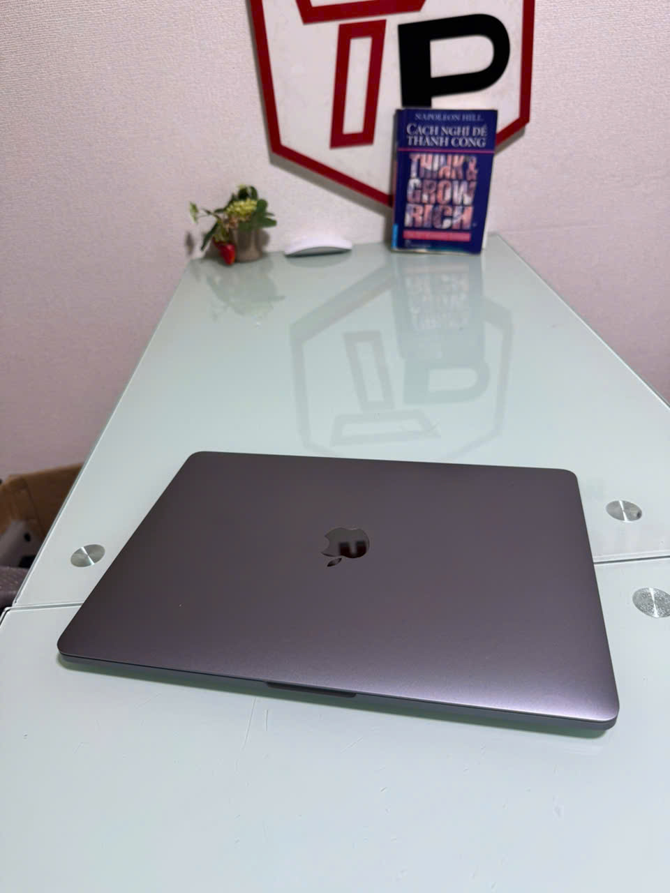 Macbook Pro 2020 Grey / Core i7 / RAM 16GB / SSD 512GB / 13.3 inch 2k ...