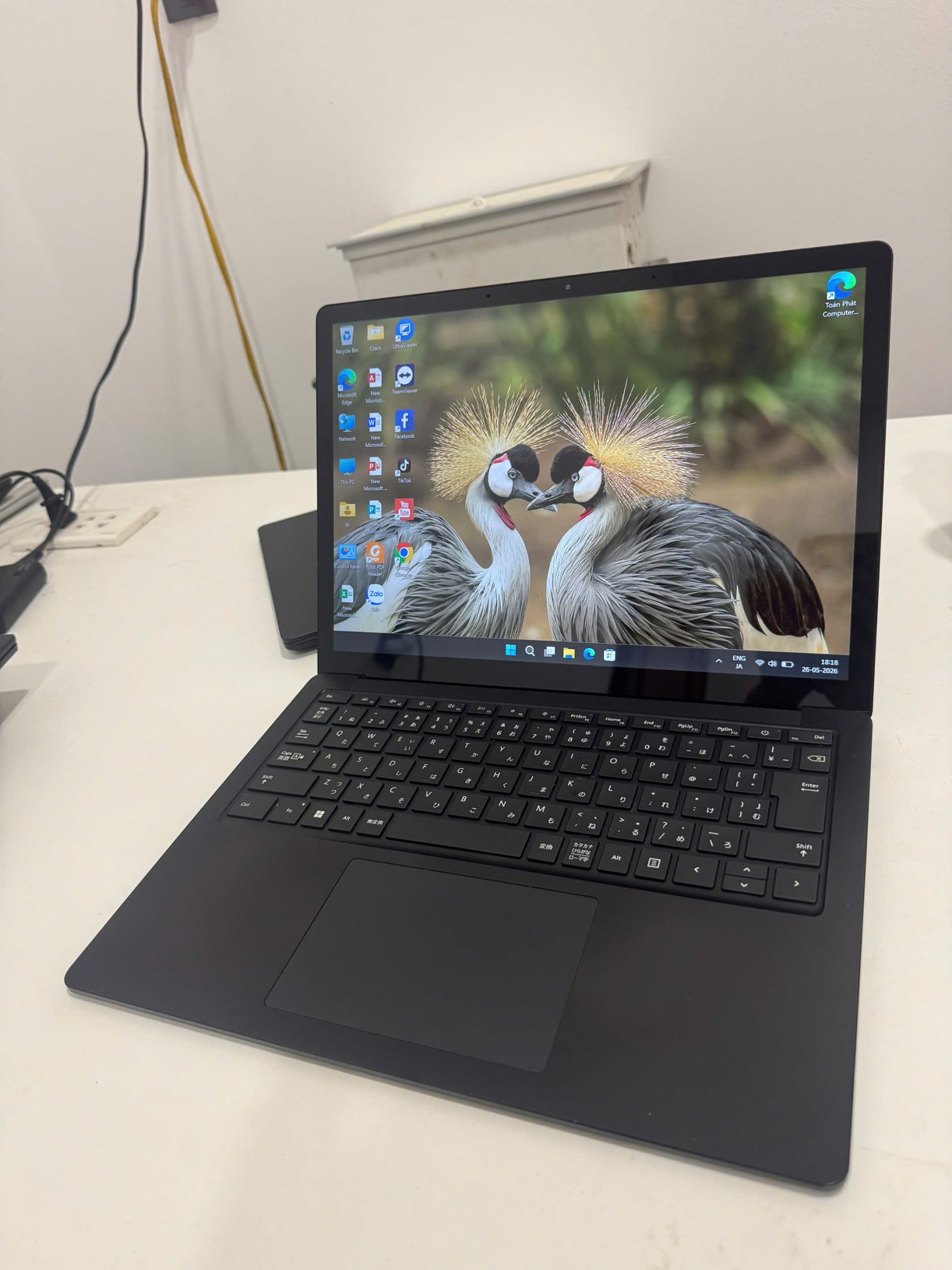 Surface Laptop 4 / i5-1145G7 (up to 4.40Ghz | 4 nhân 8 luồng) / RAM 16GB / SSD 256GB / 13.5 inch 2k IPS cảm ứng (2256x1504)